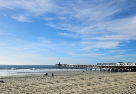 Crystal Pier in Pacific Beach at Christmas